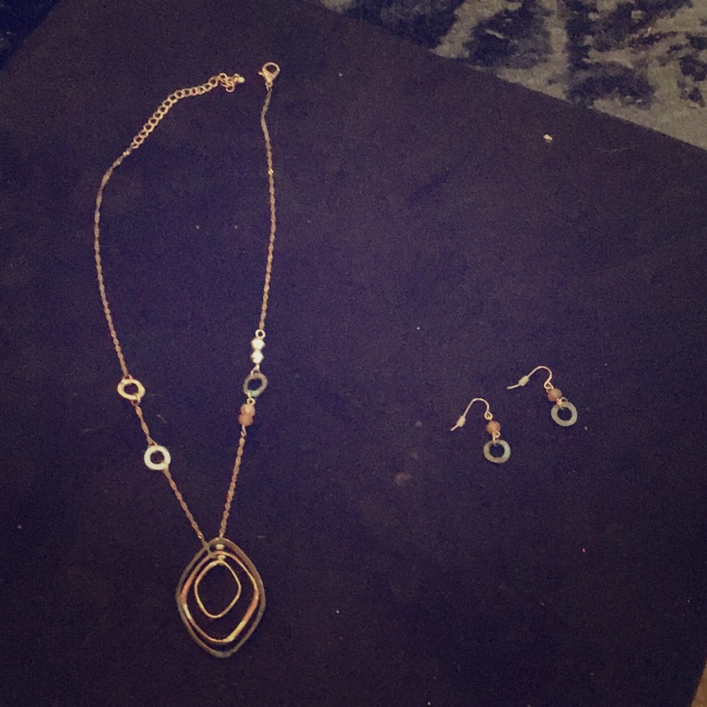 Gold Necklace and earring set